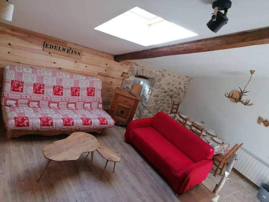 Gite L'Edelweiss 3* La Piarre Exterior photo